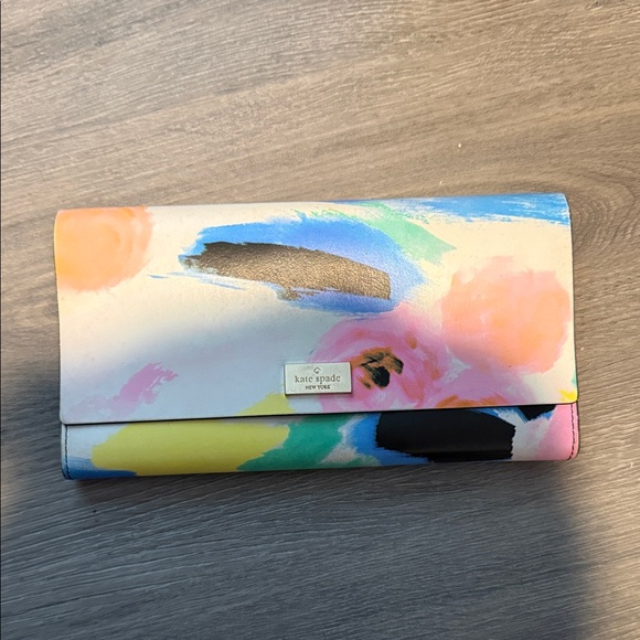 Kate Spade Colorful Abstract Clutch Large Wallet - Picture 1 of 4